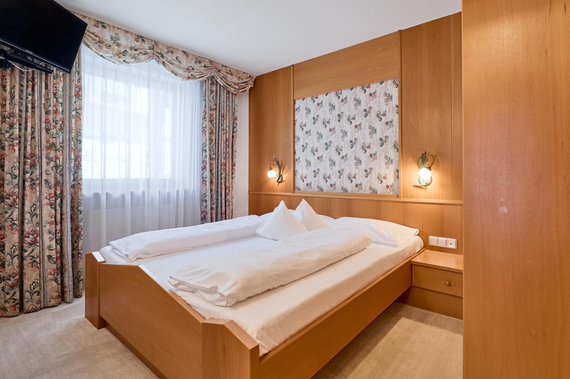 Berghotel Рачинес Екстериор снимка