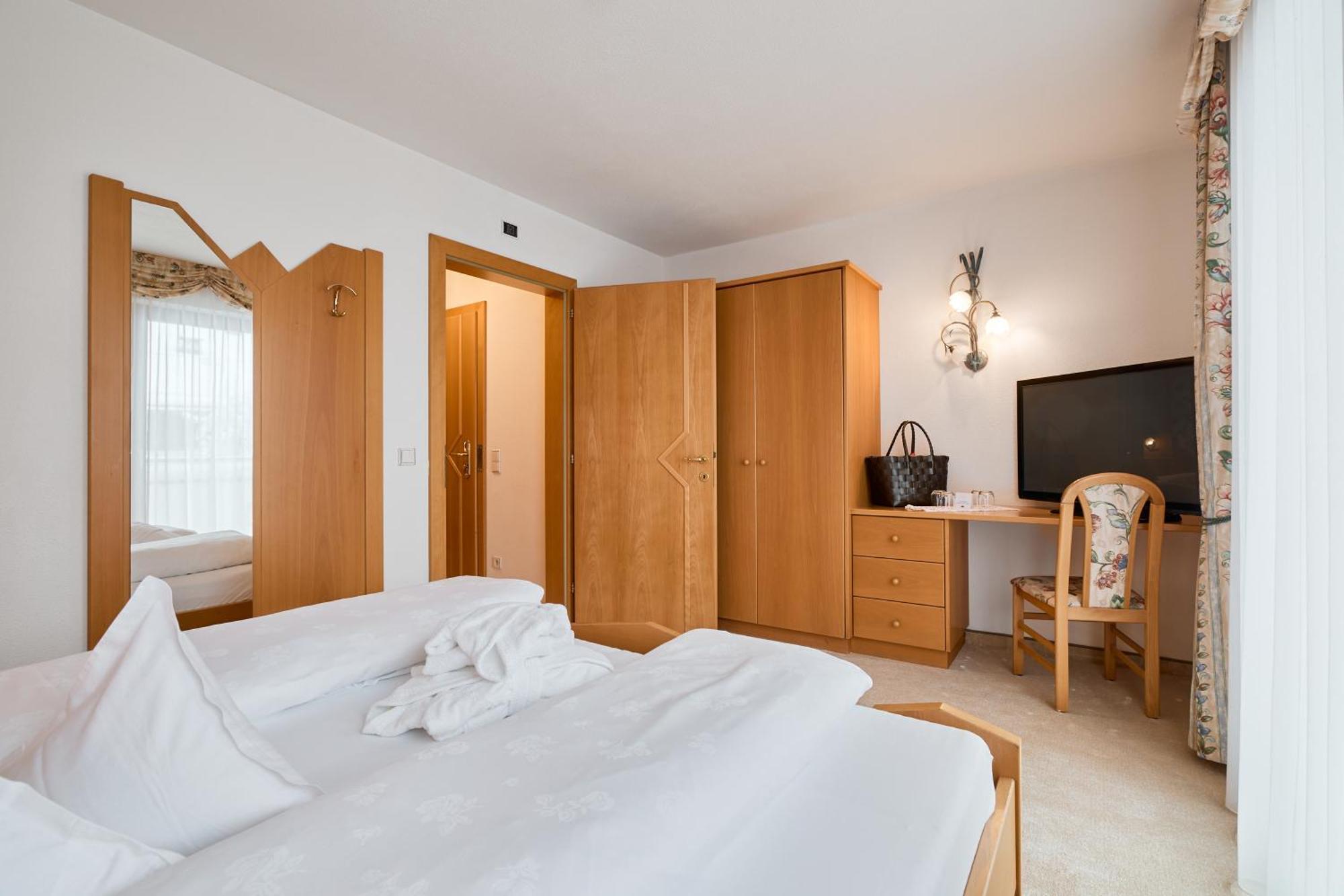 Berghotel Рачинес Екстериор снимка
